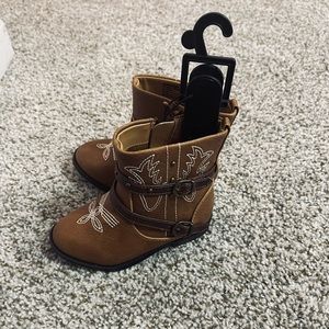 💕🆕Baby Cowgirl Boots